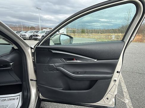 Certified 2023 MAZDA CX-30 AWD 2.5 S w/ Select Package image 17