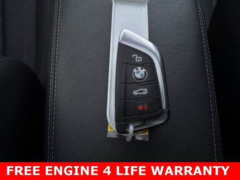 Used 2021 BMW 330e xDrive image 29