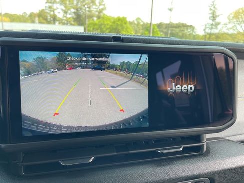 Certified 2025 Jeep Wrangler Unlimited Sport S 4xe image 11