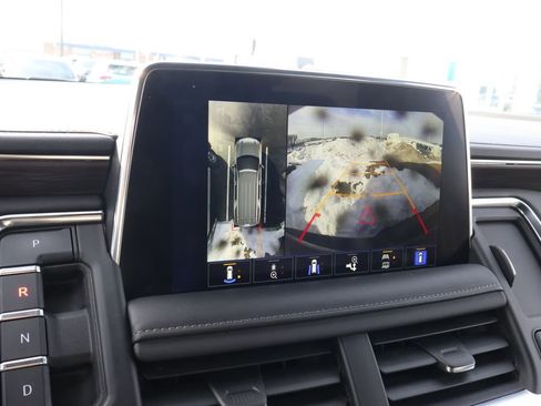 Certified 2024 Chevrolet Suburban Z71 w/ Off-Road Capability Package image 22