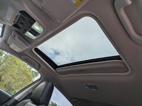 Used 2023 Subaru Crosstrek 2.5i Limited w/ Moonroof Package image 21