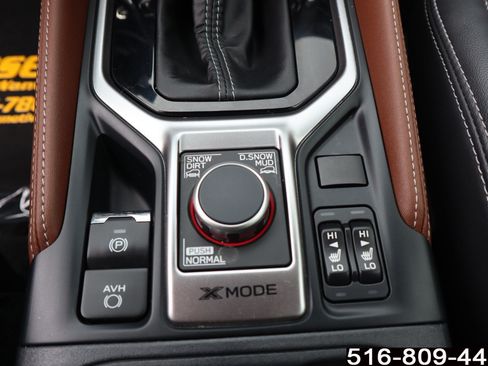 Used 2023 Subaru Forester Touring AWD/4WD image 21