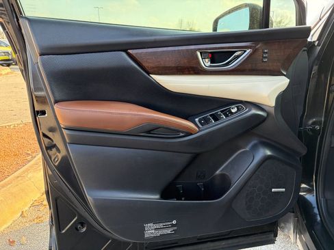 Used 2020 Subaru Ascent Touring w/ Popular Package #3 image 21