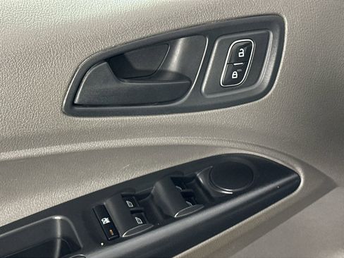 Used 2020 Ford Transit Connect XL image 17