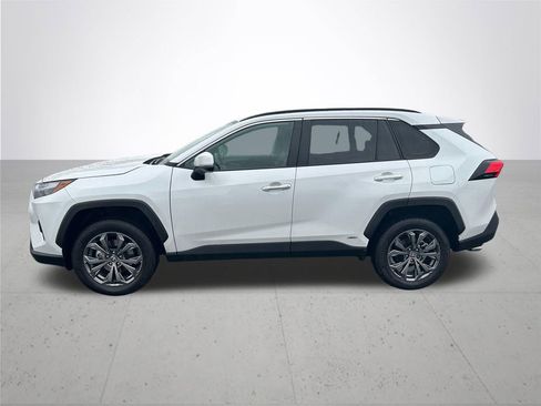 Used 2024 Toyota RAV4 Limited w/ Weather Package AWD/4WD image 10