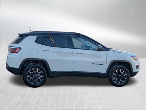 Used 2018 Jeep Compass Trailhawk w/ Cold Weather Group image 8