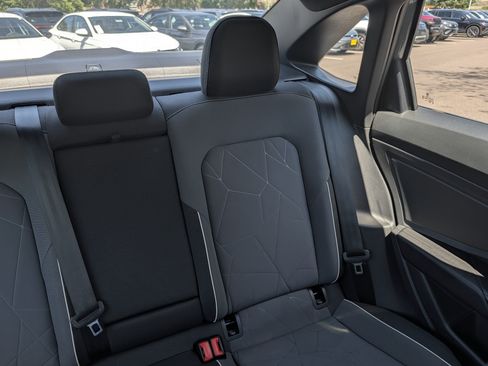 Certified 2025 Volkswagen Jetta Sport FWD image 14