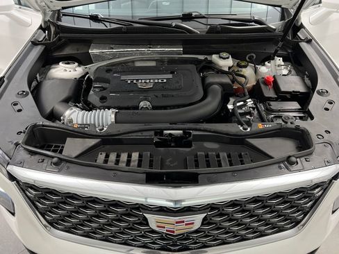 Used 2024 Cadillac XT4 Premium Luxury image 68