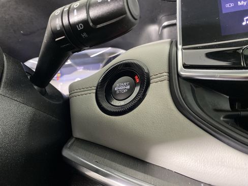 Used 2023 Jeep Compass Limited w/ Sun and Sound Group image 27