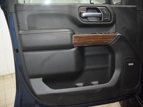 Used 2022 Chevrolet Silverado 3500 High Country image 48