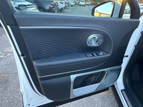 New 2026 Hyundai Ioniq 9 Limited image 10