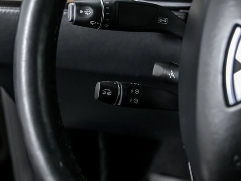 Used 2018 Tesla Model X 100D image 26