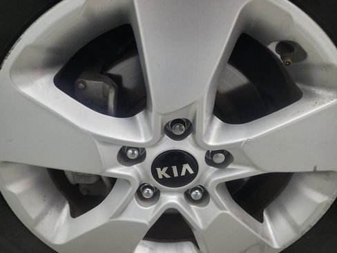 Used 2019 Kia Soul image 31