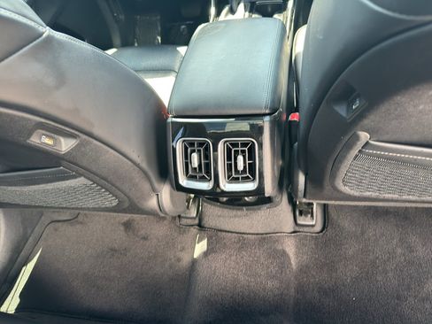 Used 2023 Kia Sorento SX AWD/4WD image 15