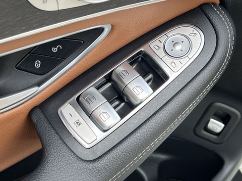 Used 2023 Mercedes-Benz GLC 300 4MATIC Coupe image 20