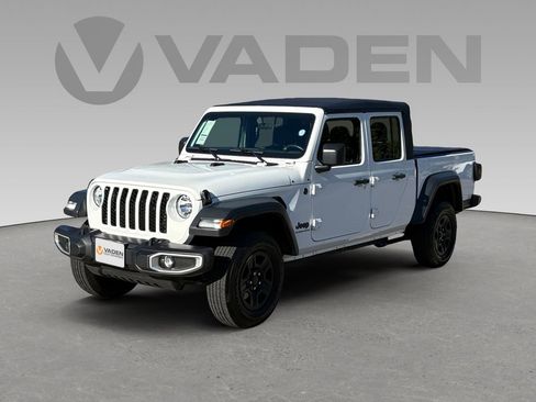 Used 2023 Jeep Gladiator Sport w/ Trailer Tow Package image 6