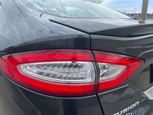 Used 2016 Ford Fusion Titanium image 97