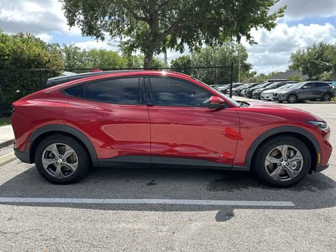 Used 2022 Ford Mustang Mach-E Select image 10