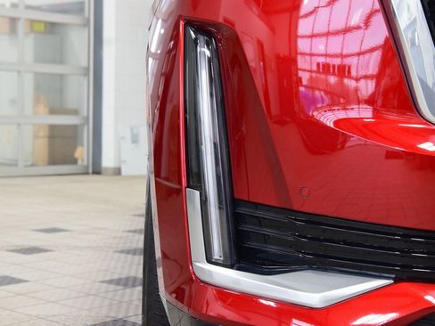 Used 2024 Cadillac Escalade ESV Premium Luxury w/ Performance Package image 14