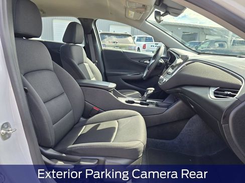 Used 2024 Chevrolet Malibu LT FWD image 16