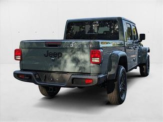 New 2025 Jeep Gladiator Sport video 2