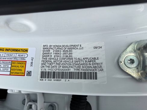 Used 2025 Honda Accord Sport image 30