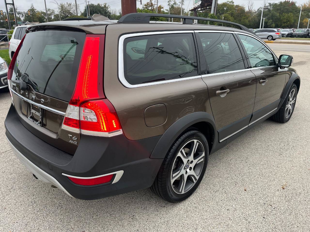 Used 2015 Volvo XC70 T6 Premier Plus AWD/4WD image 5