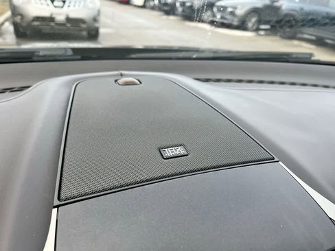 Used 2016 Lincoln MKZ Black Label w/ Technology Package image 41