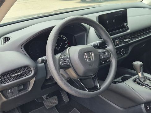 Used 2025 Honda HR-V LX image 15