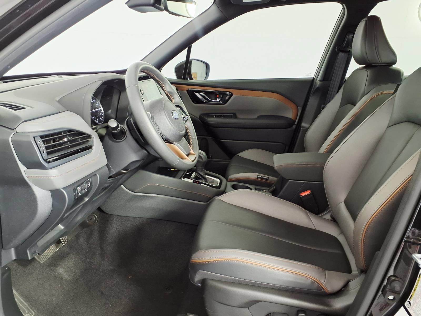Used 2025 Subaru Forester Sport AWD/4WD image 14