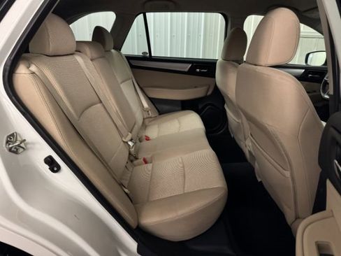 Used 2018 Subaru Outback 2.5i Premium image 26