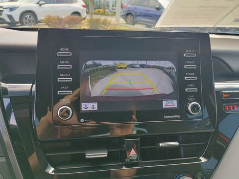 Used 2022 Toyota Camry SE w/ Convenience Package image 30