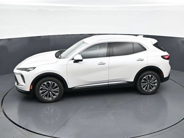 Used 2024 Buick Envision Preferred AWD/4WD image 35
