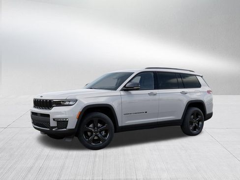 New 2025 Jeep Grand Cherokee L Limited w/ Black Appearance Package image 2