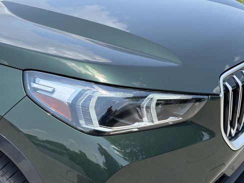 Used 2025 BMW X1 xDrive28i w/ Premium Package image 11