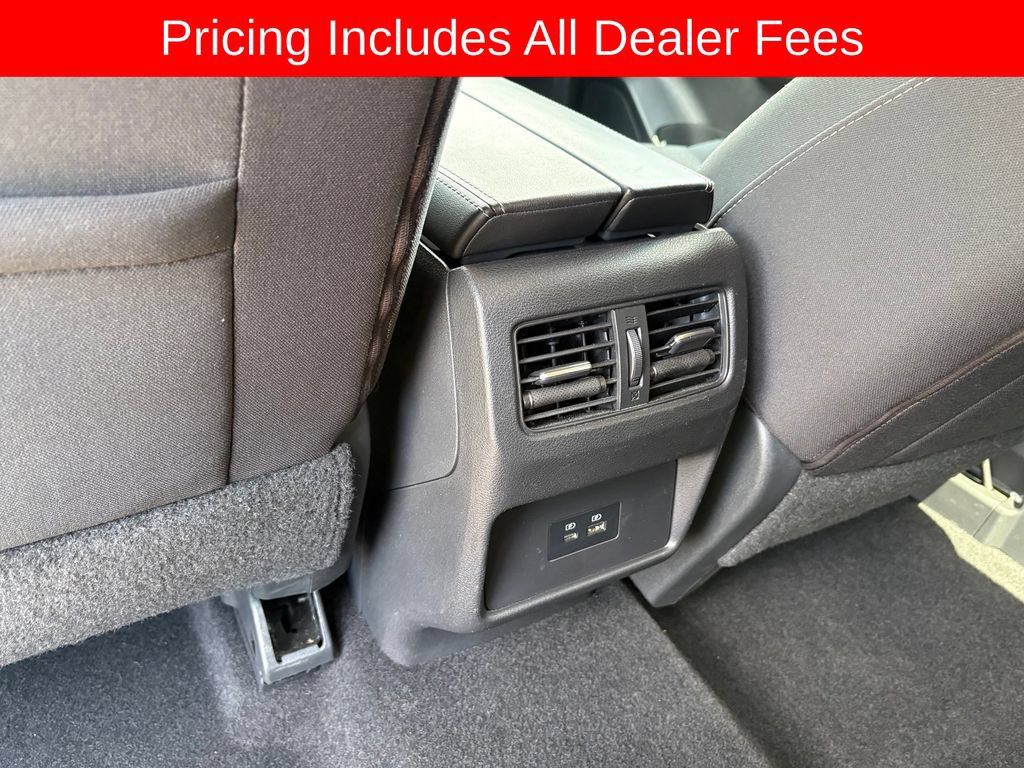 Used 2021 Nissan Rogue SV AWD/4WD image 30
