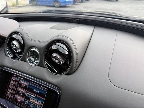 Used 2014 Jaguar XJ R LWB RWD image 55