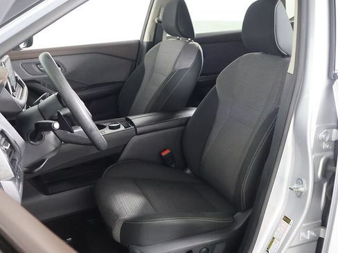 Used 2023 Nissan Rogue SV AWD/4WD image 26