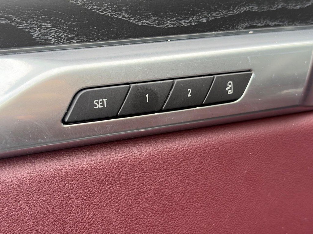 Certified 2025 Cadillac Escalade Sport w/ Touring Package AWD/4WD image 22