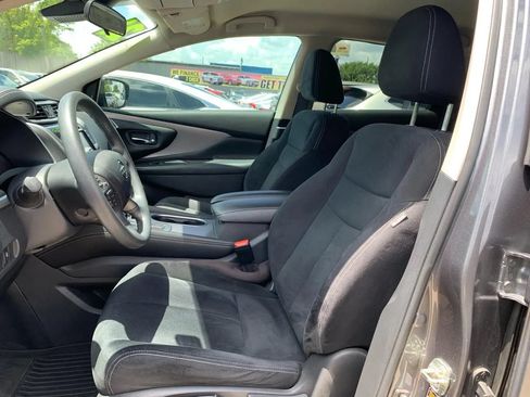Used 2021 Nissan Murano S FWD image 17