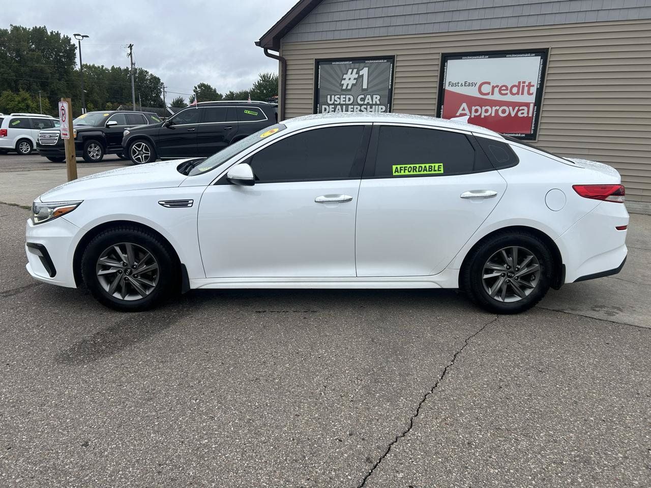 Used 2019 Kia Optima LX FWD image 8