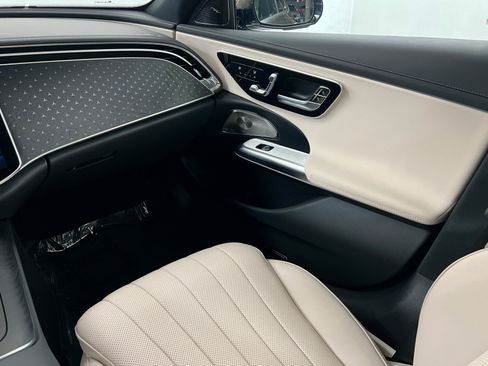 New 2026 Mercedes-Benz E 350 4MATIC Sedan image 10