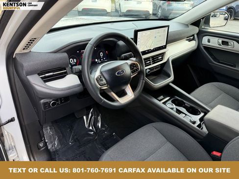 Used 2025 Ford Explorer Active image 26