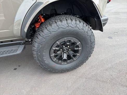 New 2025 Ford Bronco Raptor image 11