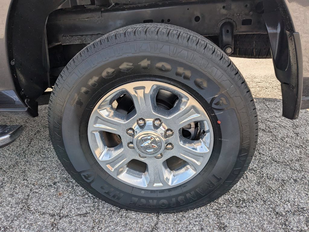Used 2026 RAM 2500 Big Horn AWD/4WD image 16