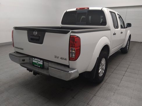 Used 2019 Nissan Frontier SV AWD/4WD image 9