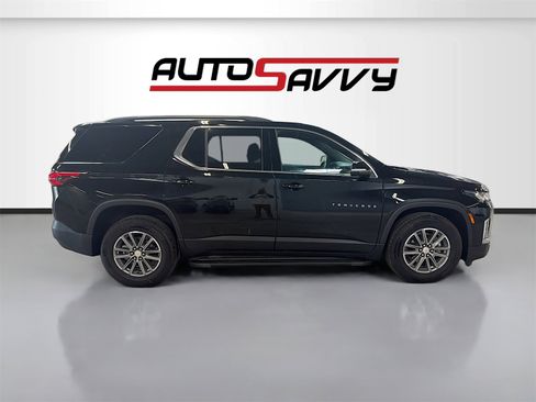 Used 2024 Chevrolet Traverse LT image 8