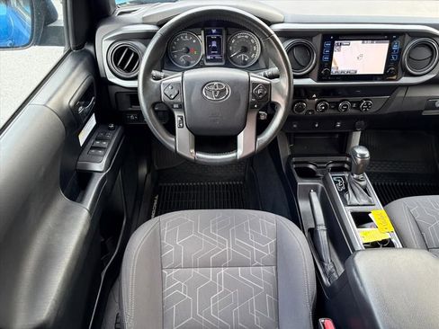 Used 2016 Toyota Tacoma TRD Off-Road w/ Towing Package image 22