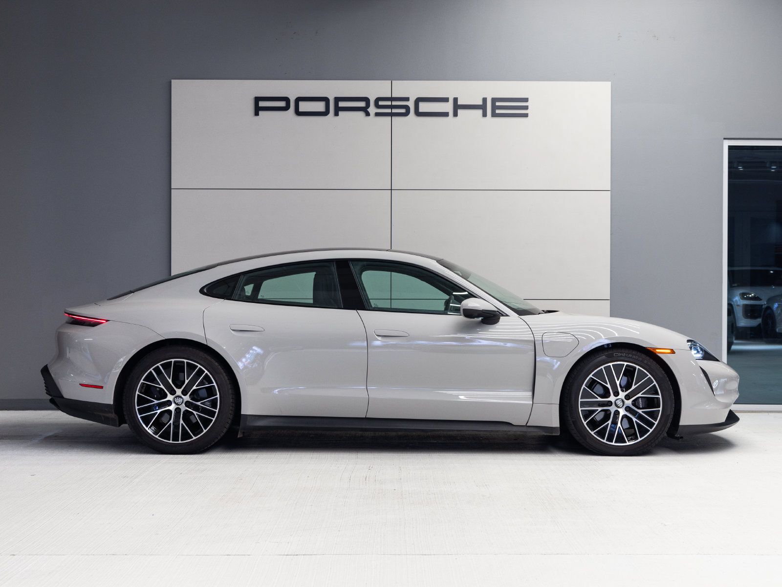 Certified 2024 Porsche Taycan RWD image 8