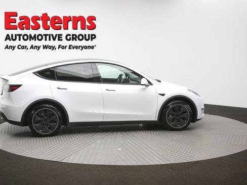 Used 2020 Tesla Model Y Long Range AWD/4WD image 39